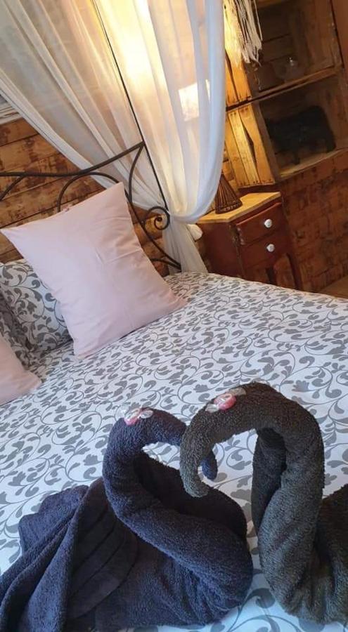 Chambre D'Hotes Le Petit Ranch Los Masos Exteriör bild